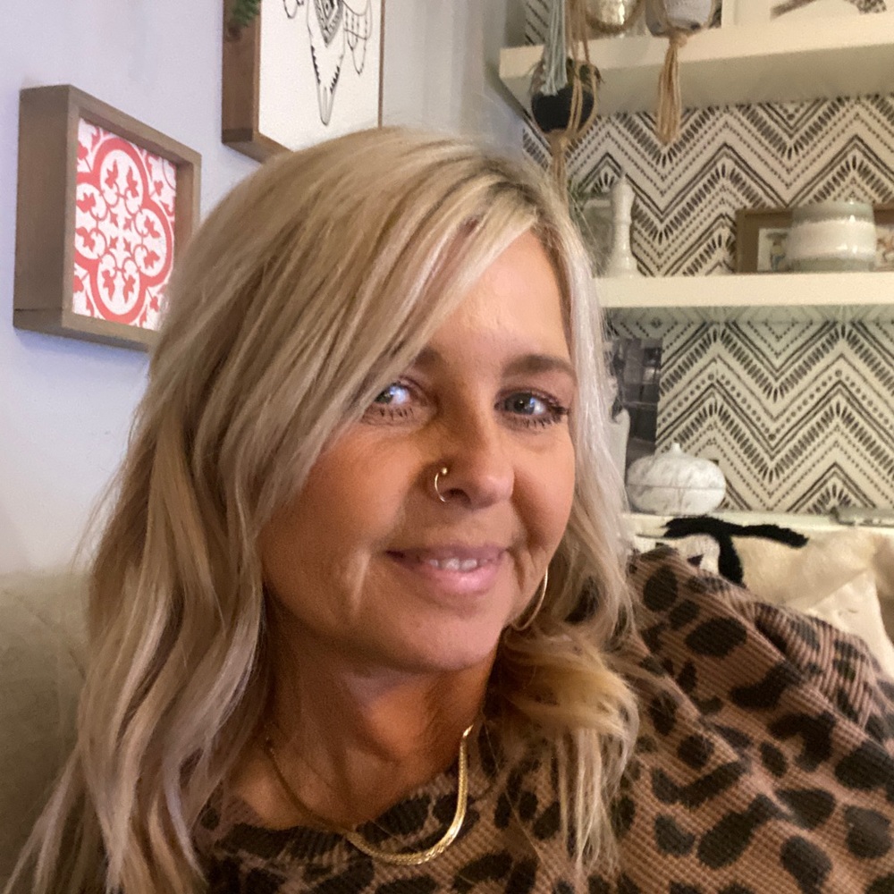 Meet your Posher, Lisa